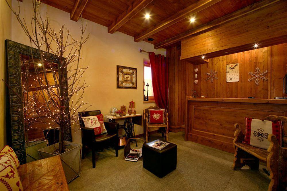 B&B Residence Checrouit Courmayeur Exterior foto