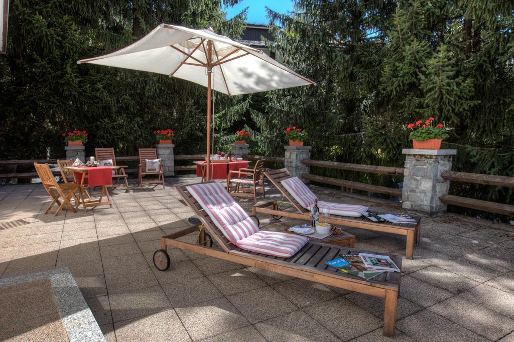 B&B Residence Checrouit Courmayeur Exterior foto
